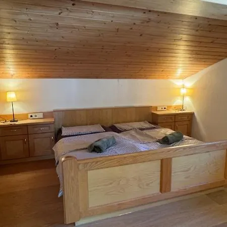 Ferienapartment Tauernblick شقة ستلفلدن